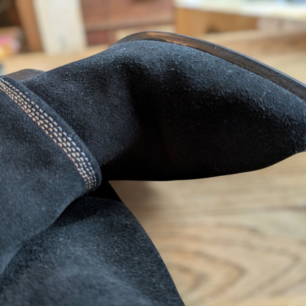 Marc Fisher Black Suede Fold over Women's Boots Size 6 - Picture 2 of 6